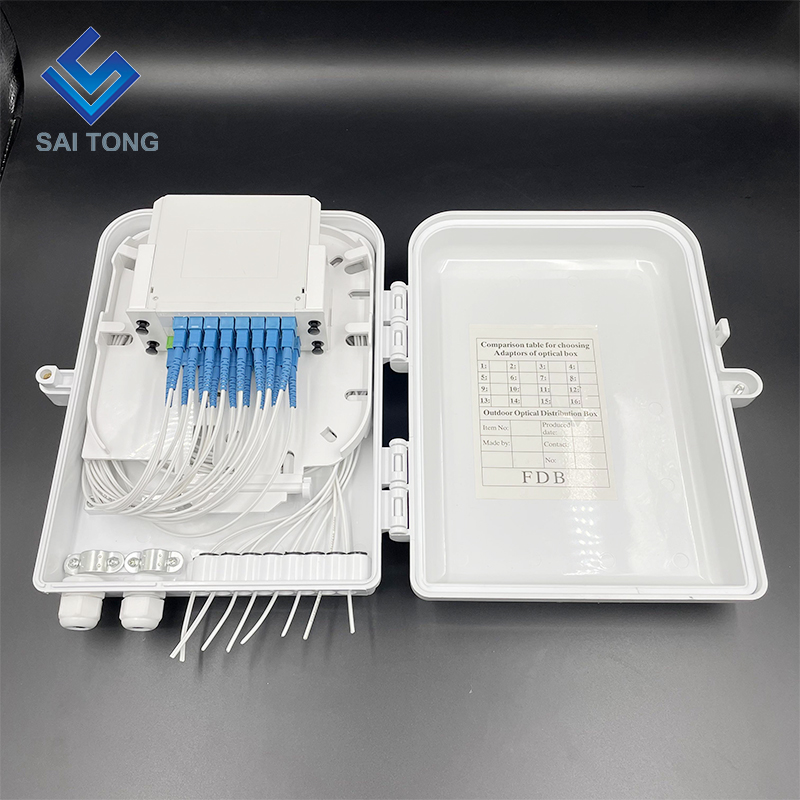 FTTH BOX 16 코어 옥외용 16 포트 섬유 분배 상자, 벽 장착형 및 폴용 1x16 plc 스플리터 터미널 박스 포함